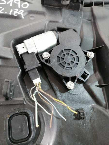  ELEVALUNAS DELANTERO IZQUIERDO MAZDA 3 BERLINA (BK) 