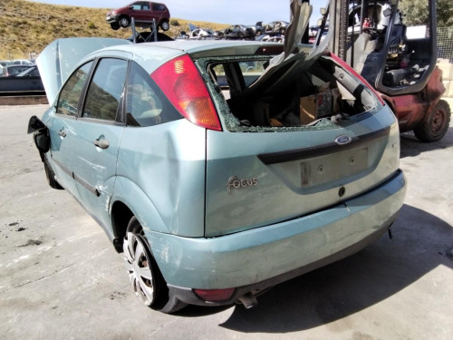FORD FOCUS BERLINA (CAK) — vehículo donante para recambios 