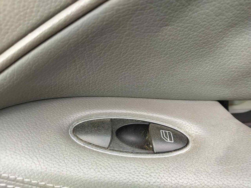  MANDO ELEVALUNAS DELANTERO DERECHO Mercedes-Benz CLS (BM 219) 