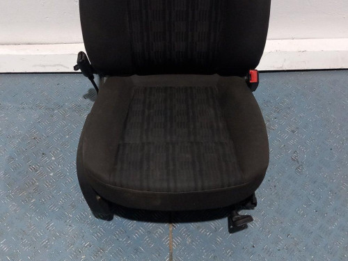  ASIENTO DELANTERO DERECHO Opel ZAFIRA C TOURER 