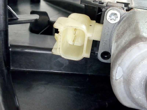  ELEVALUNAS DELANTERO DERECHO FORD FIESTA (CB1) 
