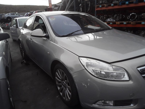  OPEL INSIGNIA BERLINA 