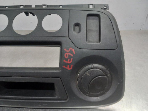  CONSOLA CENTRAL RENAULT MASTER III CAJA CERRADA 