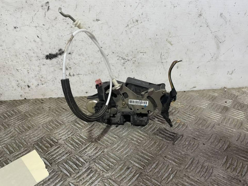 CERRADURA PUERTA DELANTERA IZQUIERDA 