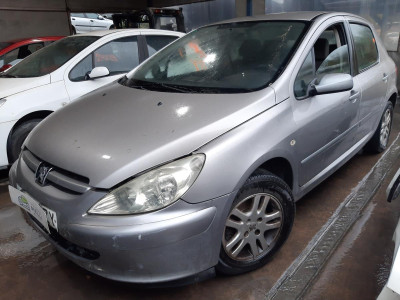 PEUGEOT 307 (S1)(04.2001)