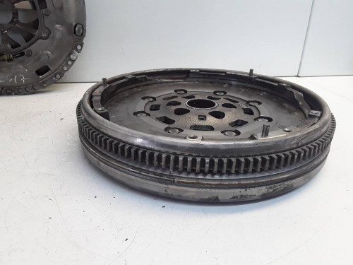 KIT EMBRAGUE SEAT TOLEDO (5P2) 