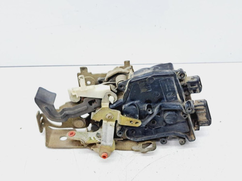 CERRADURA PUERTA DELANTERA IZQUIERDA Peugeot 605 