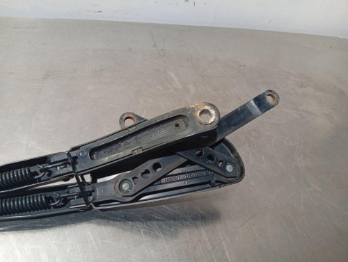 BRAZO LIMPIA DELANTERO DERECHO Mercedes-Benz CLASE ML (BM 164) 