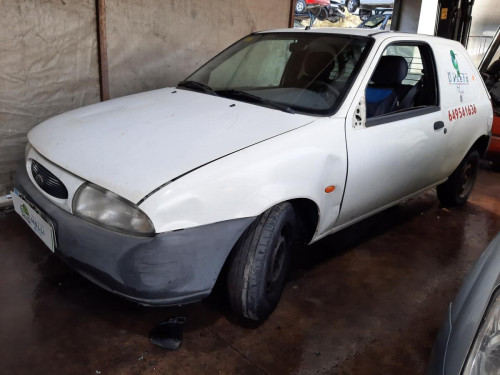  FORD FIESTA BERLINA 