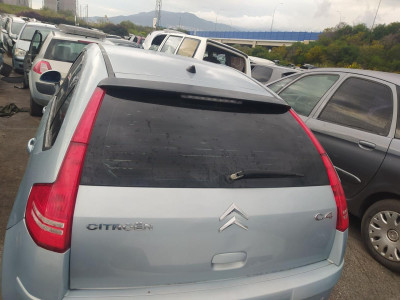 PORTON TRASERO