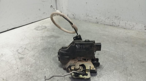CERRADURA PUERTA DELANTERA DERECHA Audi A6 BERLINA (4B2) 