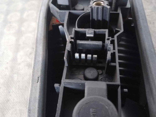 PILOTO TRASERO IZQUIERDO INTERIOR Renault LAGUNA II (BG0) 
