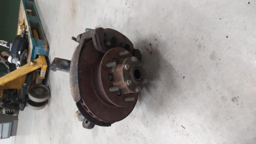 MANGUETA DELANTERA IZQUIERDA MITSUBISHI MONTERO (V20/V40) 