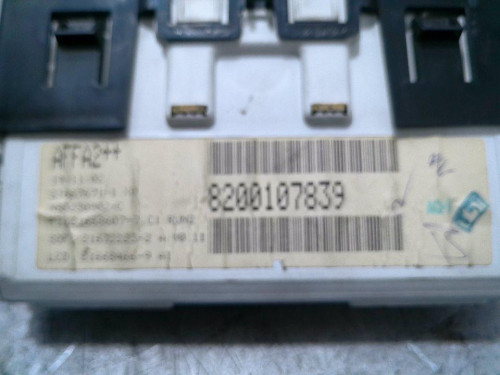  PANTALLA MULTIFUNCION RENAULT MEGANE II BERLINA 5P 