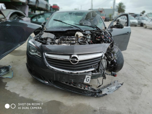  OPEL INSIGNIA BERLINA 