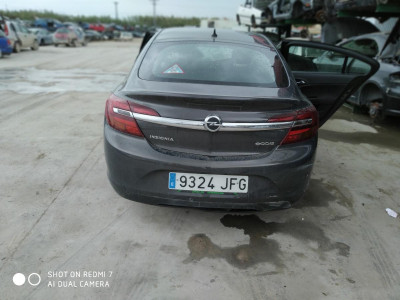 OPEL INSIGNIA BERLINA