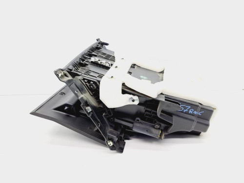 GUANTERA Renault CLIO V 