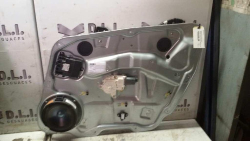 ELEVALUNAS DELANTERO DERECHO Mercedes-Benz CLASE ML (BM 164) 
