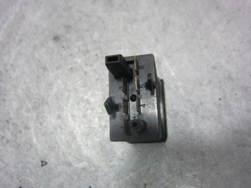  INTERRUPTOR VOLKSWAGEN GOLF IV BERLINA (1J1)(10.1997) 
