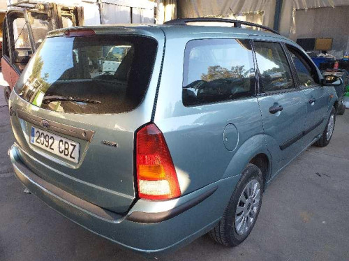  FORD FOCUS FAMILIAR (CAK) 