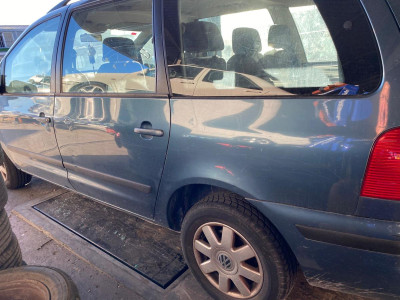 VOLKSWAGEN SHARAN (7M6/7M9)