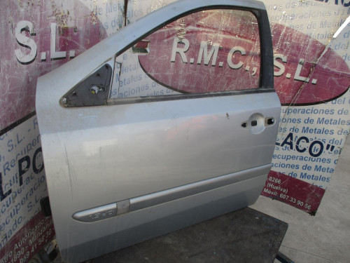 PUERTA DELANTERA IZQUIERDA Renault LAGUNA II (BG0) 