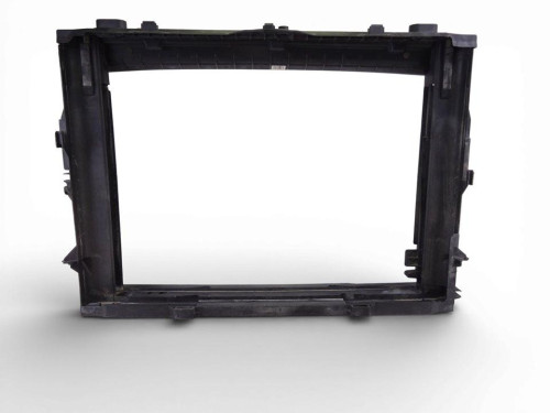 CALANDRA DELANTERA DE RADIADOR б/у