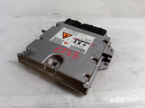  CENTRALITA MOTOR UCE Nissan ALMERA TINO (V10M) 