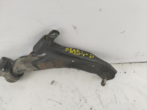 BRAZO SUSPENSION INFERIOR DELANTERO DERECHO Chevrolet SPARK 