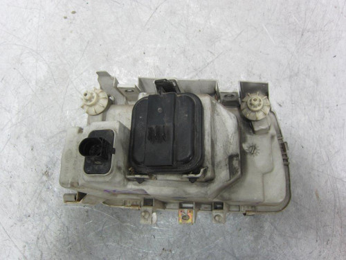  FARO IZQUIERDO VOLKSWAGEN POLO III (6N1) 