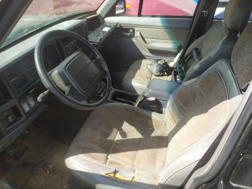  JEEP CHEROKEE (XJ) 