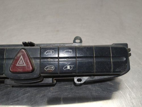 WARNING MERCEDES-BENZ VITO BASIC-KOMBI (639) 
