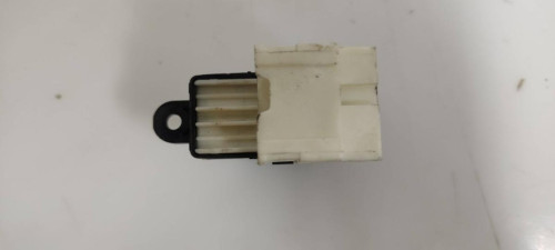  MANDO ELEVALUNAS DELANTERO DERECHO SUZUKI SWIFT (AGZ/AZH/NZ) 
