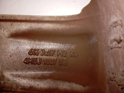  LLANTA, FORD, FOCUS BERLINA (CAP) 