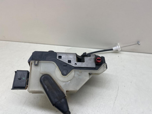 CERRADURA PUERTA TRASERA IZQUIERDA PEUGEOT 208 