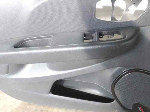 GUARNECIDO PUERTA DELANTERA IZQUIERDA RENAULT CLIO IV 