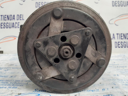 COMPRESOR AIRE ACONDICIONADO 