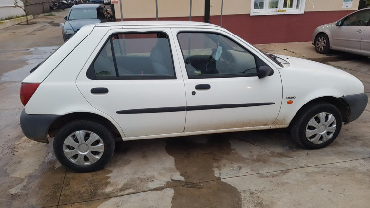 Ford Fiesta Berlina (1996->) SIN IDENTIFICAR