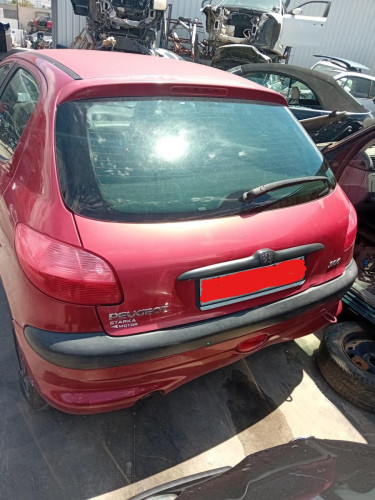 PEUGEOT 206 — автомобиль-донор на запчасти 