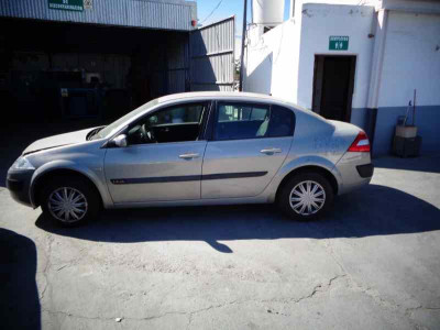 RENAULT MEGANE II CLASSIC BERLINA