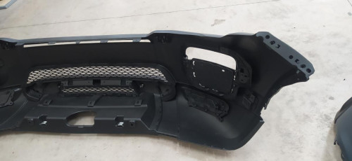 PARAGOLPES DELANTERO 