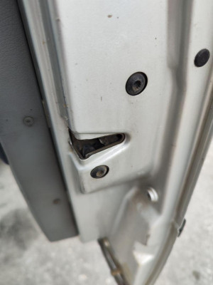 CERRADURA PUERTA DELANTERA DERECHA