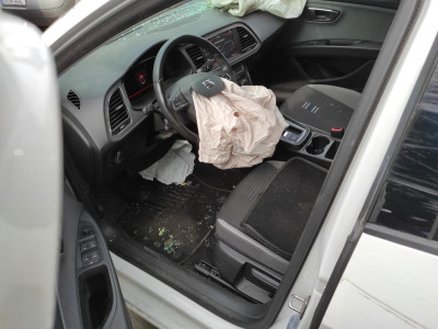 SEAT LEON (5F1)
