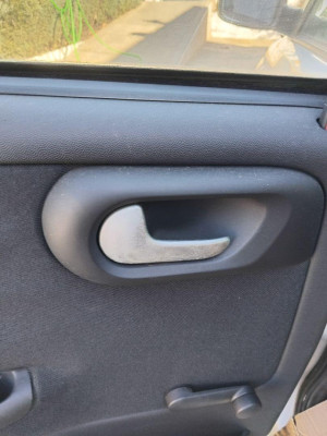 MANETA INTERIOR TRASERA IZQUIERDA Opel Corsa C (2000->)