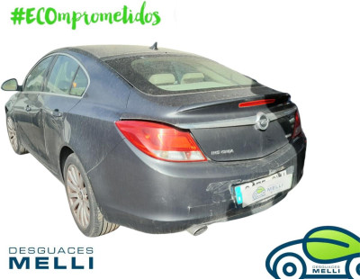 OPEL INSIGNIA BERLINA