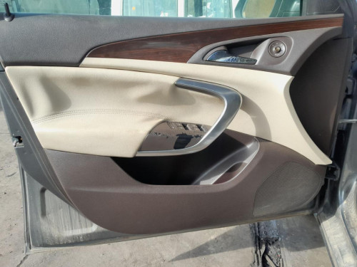  OPEL INSIGNIA BERLINA 