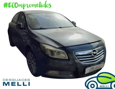 OPEL INSIGNIA BERLINA