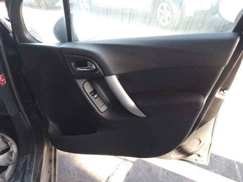 GUARNECIDO PUERTA DELANTERA DERECHA Citroen C3 