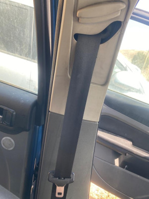 CINTURON SEGURIDAD DELANTERO IZQUIERDO
