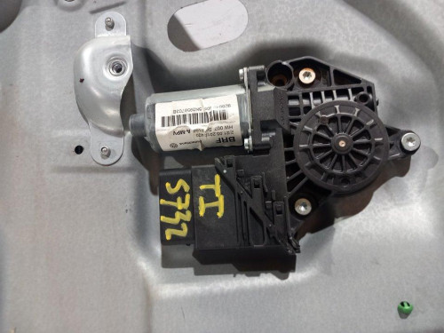  ELEVALUNAS TRASERO IZQUIERDO Volkswagen TOURAN (1T3) 
